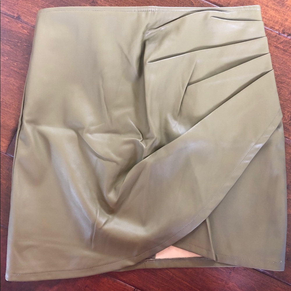 Hunter green mini skirt